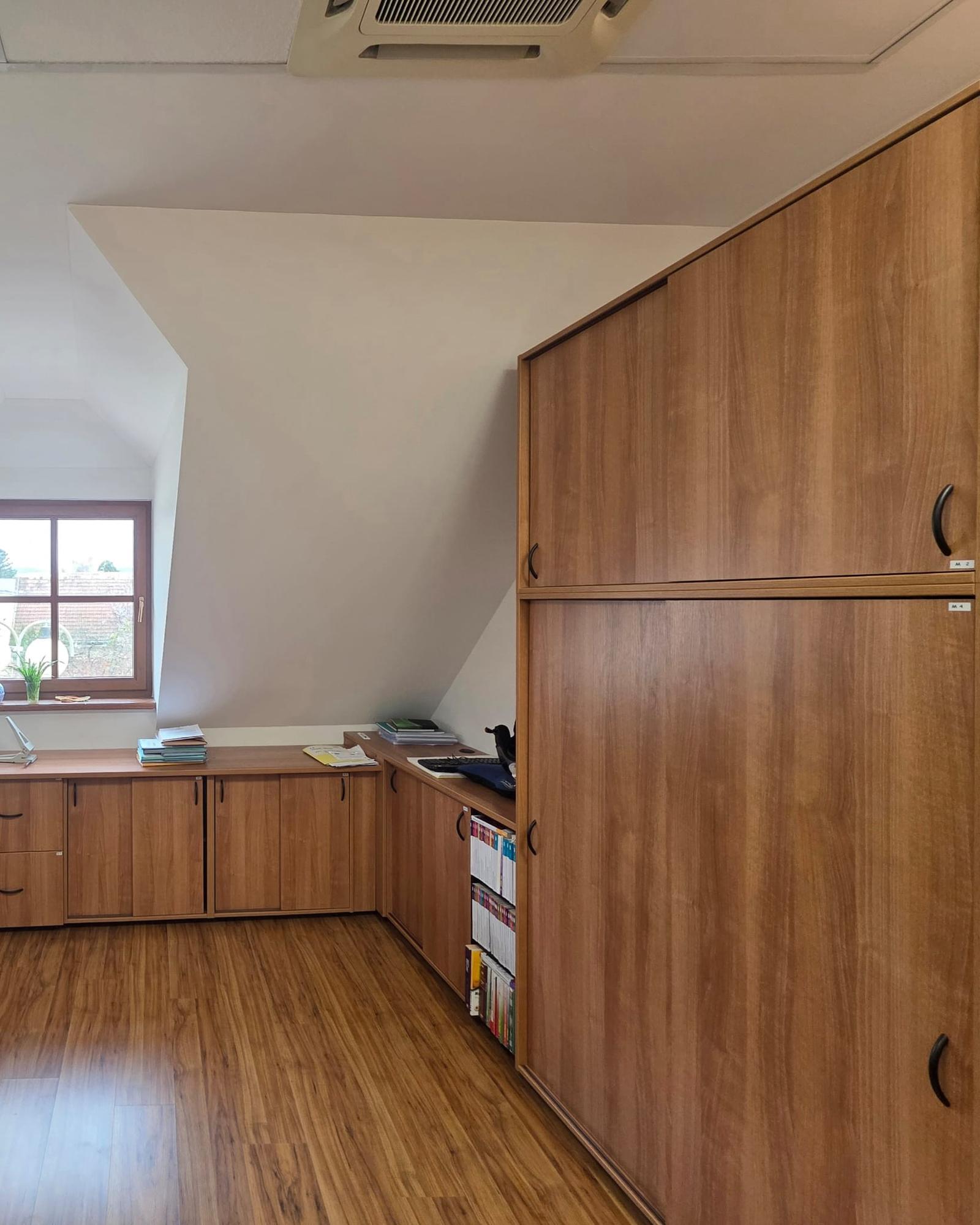 Areté real - Prenájom kancelárskych priestorov v centre Pezinka, Hrnčiarska ul. – fotka 2