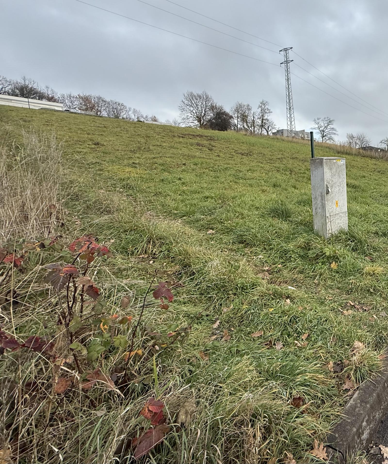 🏡 STAVEBNÝ POZEMOK V MICHALOVCIACH – SKLENÁRSKA ULICA 🏡