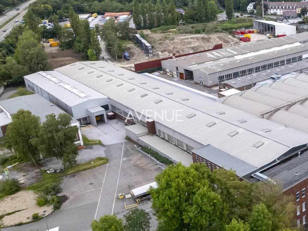 AVENUE | viacúčelový priemyselný areál vo vynikajúcom stave, BA II-