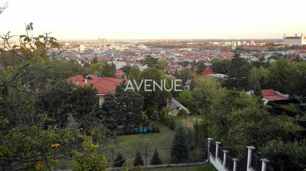 AVENUE I PREDAJ, slnečný rodinný dom, Mudroňova, BA I