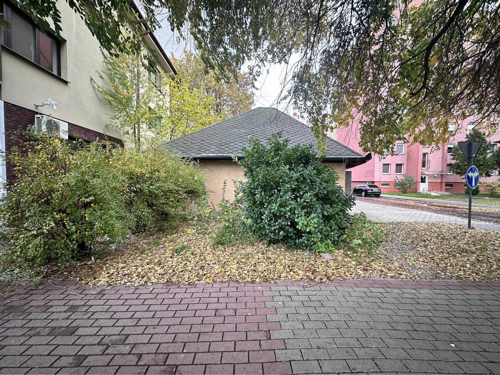 Znížená cena     Predaj – Obchodný priestor v Dunajskej Strede 100 000,- € – fotka 2