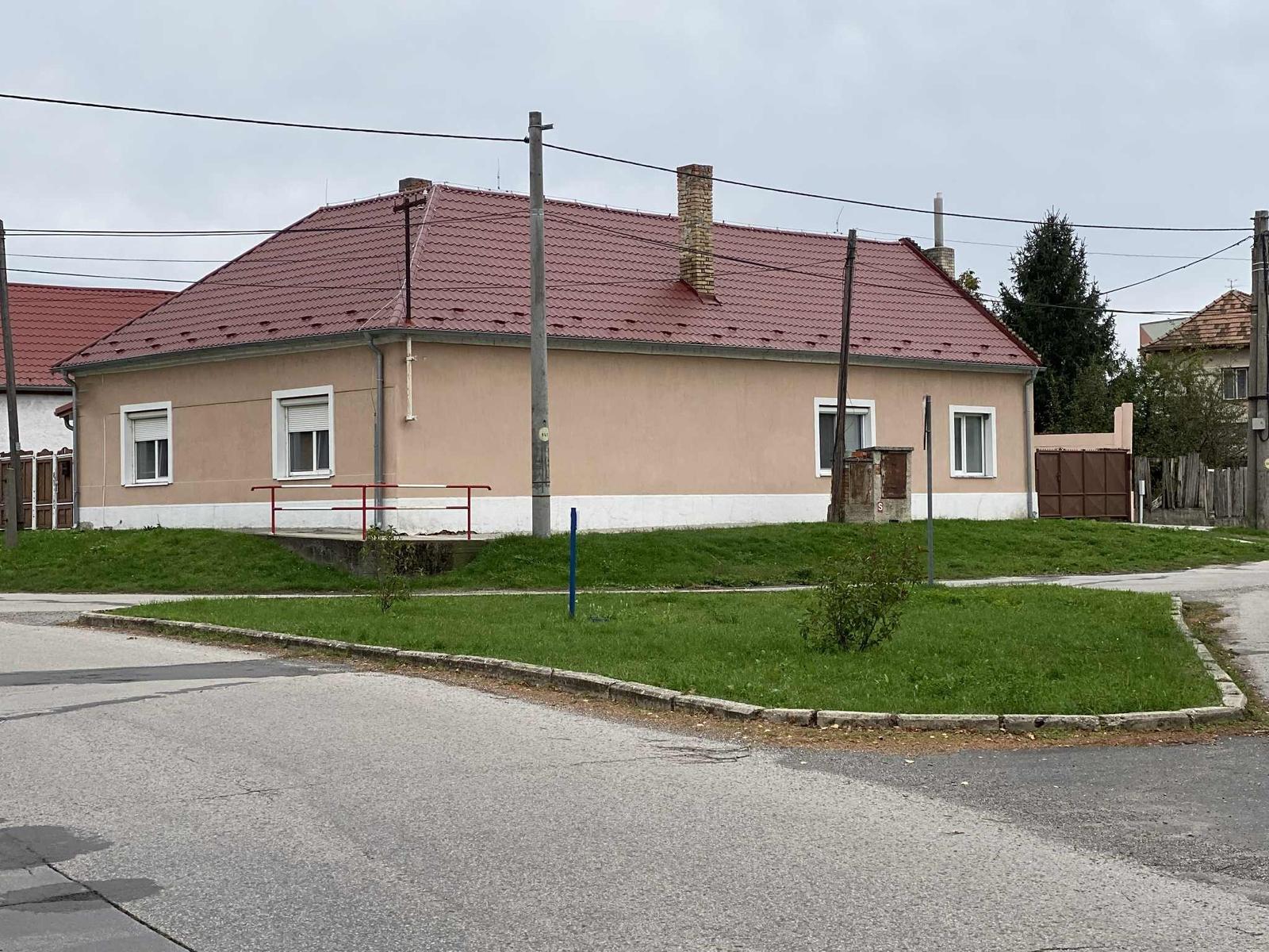 AKCIA   NA PREDAJ  APARTMÁNOVÝ  DOM V KÚPEĽNOM MESTE  VO VEĽKOM MEDERI - 189 999,-€