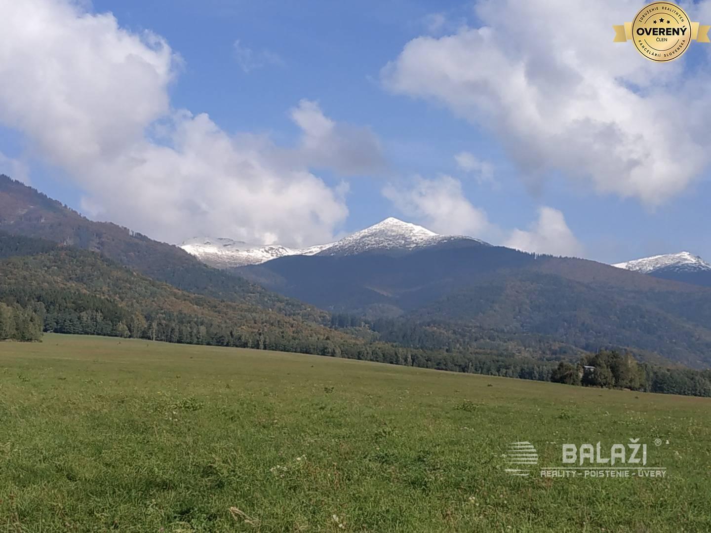 TURANY -  pozemok 3930 m2,okr. Martin