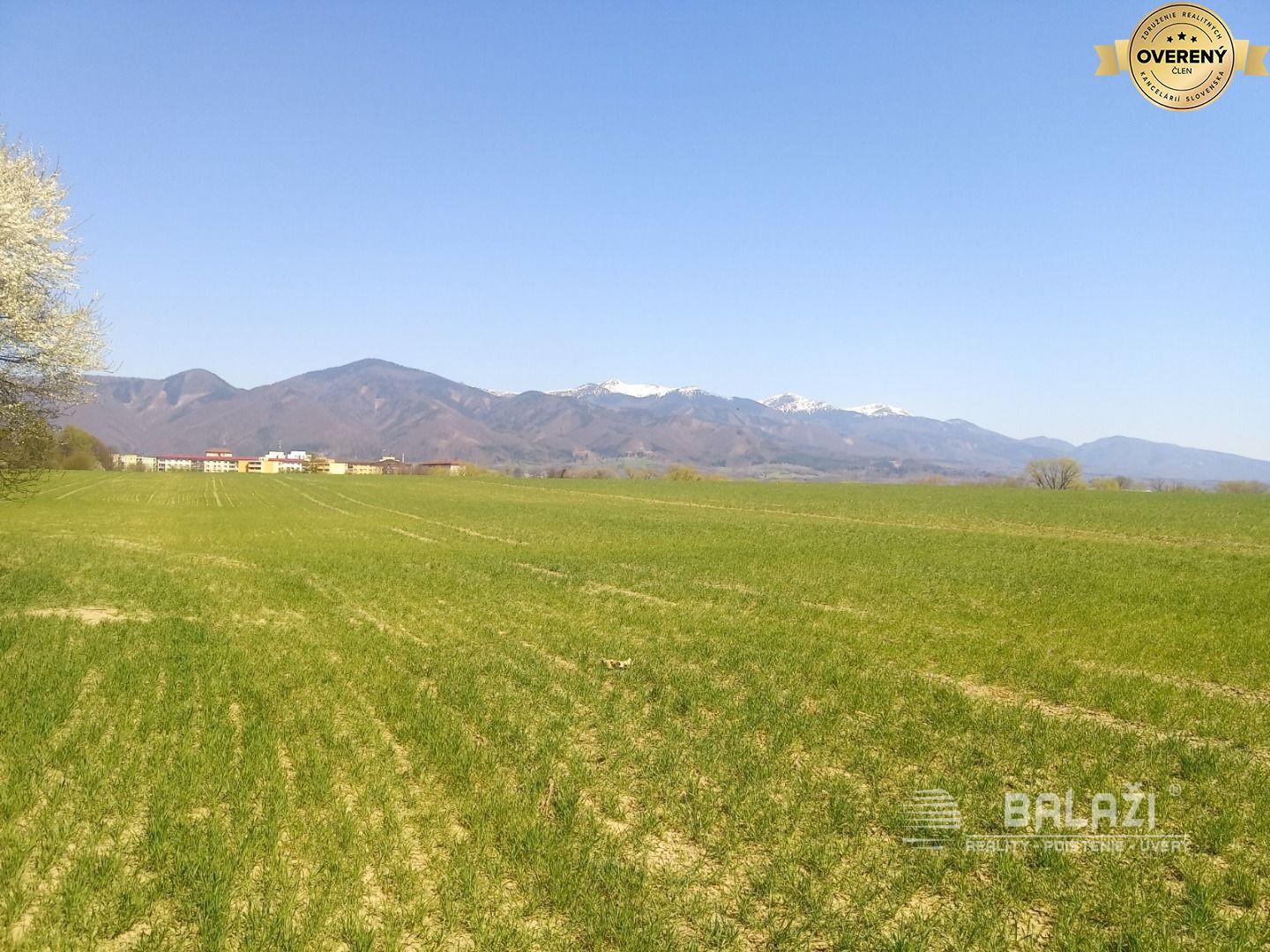 MARTIN-Záturčie pozemok na developerské a komerčné účely 2850m2