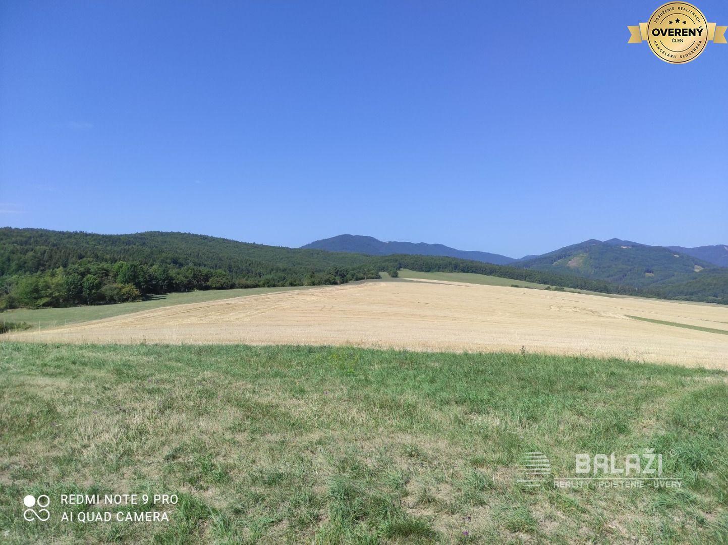 VALČA pozemok s výmerou 5800 m2,  okr. Martin
