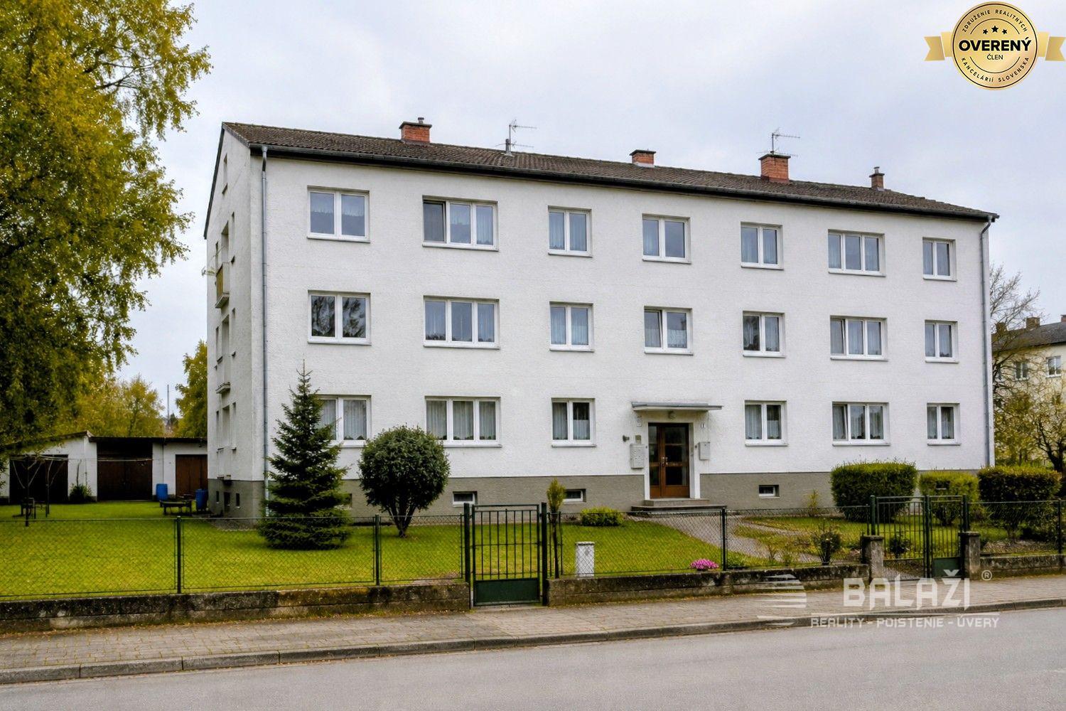 Budova s bytovými jednotkami PRIEVIDZA