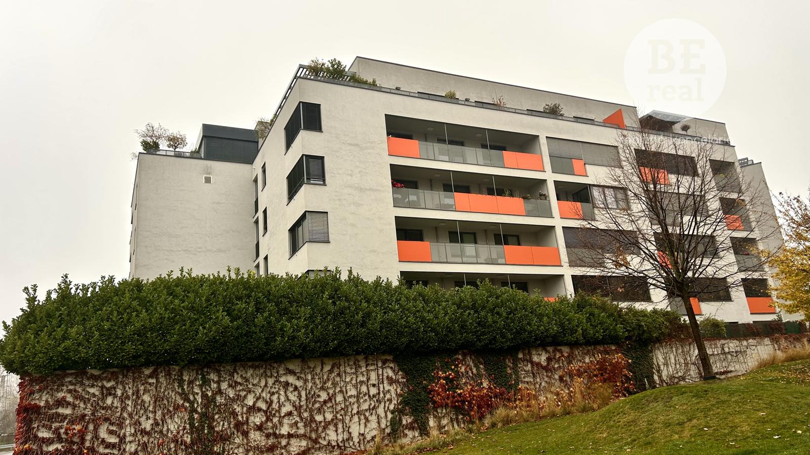 PREDAJ - parkovacie miesto v garáži v projekte Malé Krasňany