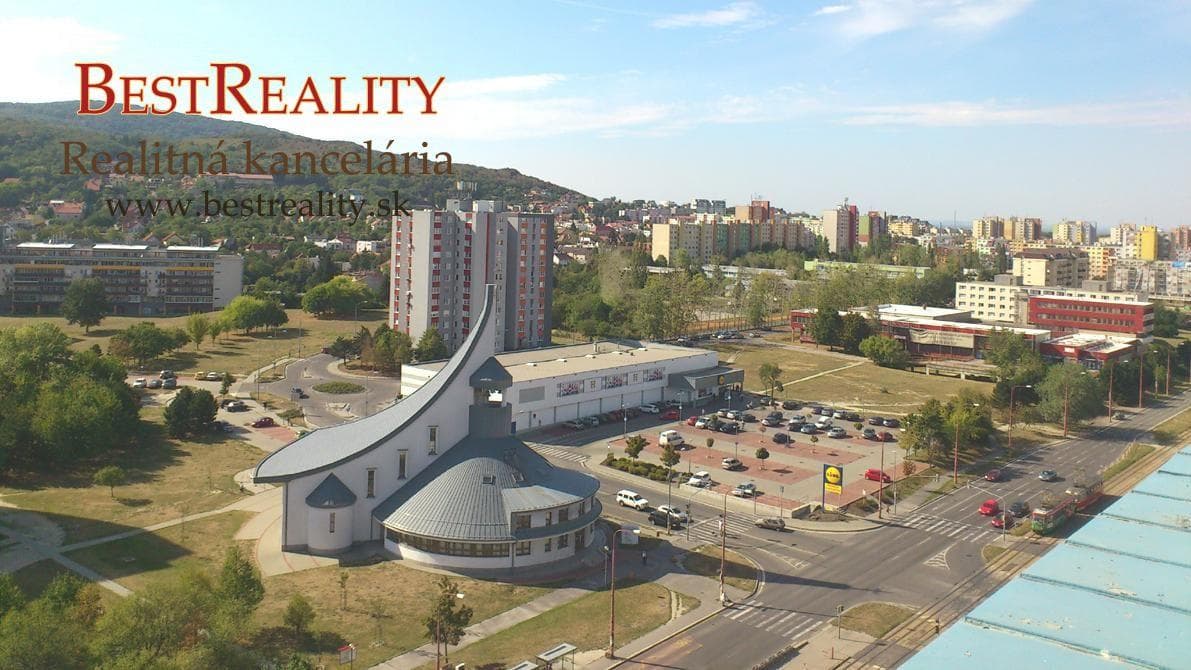 Hľadáme na kúpu dvojizbový prípadne jednoizbový byt v Dúbravke www.bestreality.sk