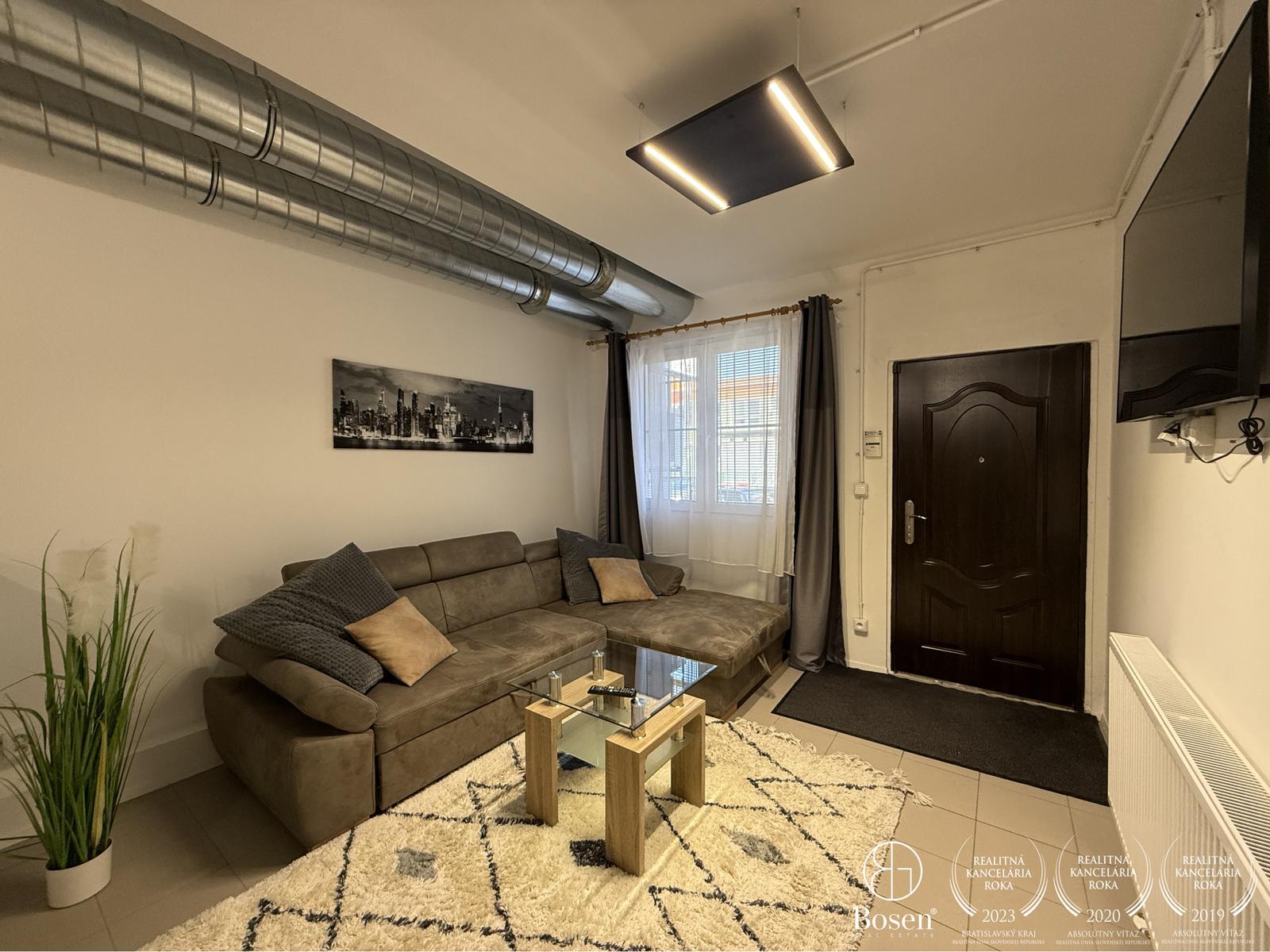 BOSEN | Prenájom priestranného 4 izbového bytu, Bučinová, 160 m2 – fotka 2