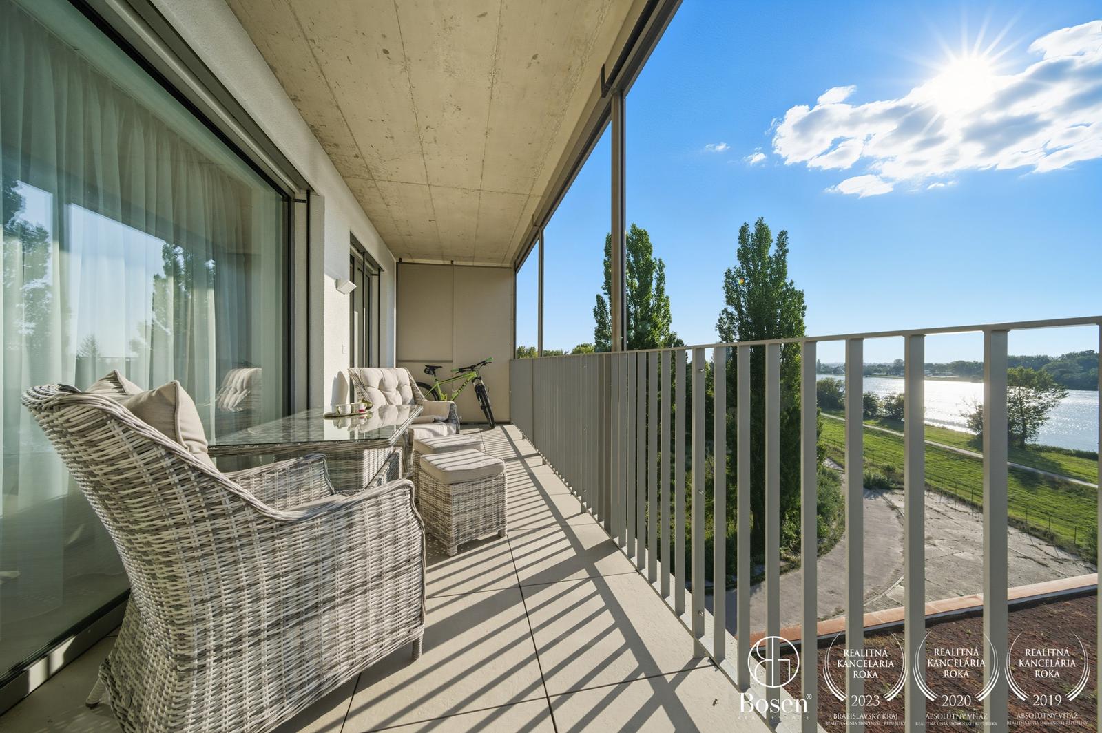 BOSEN | Luxusný 2 izbový byt s dvomi parkovacími miestami v cene, Piešťany, 84 m2