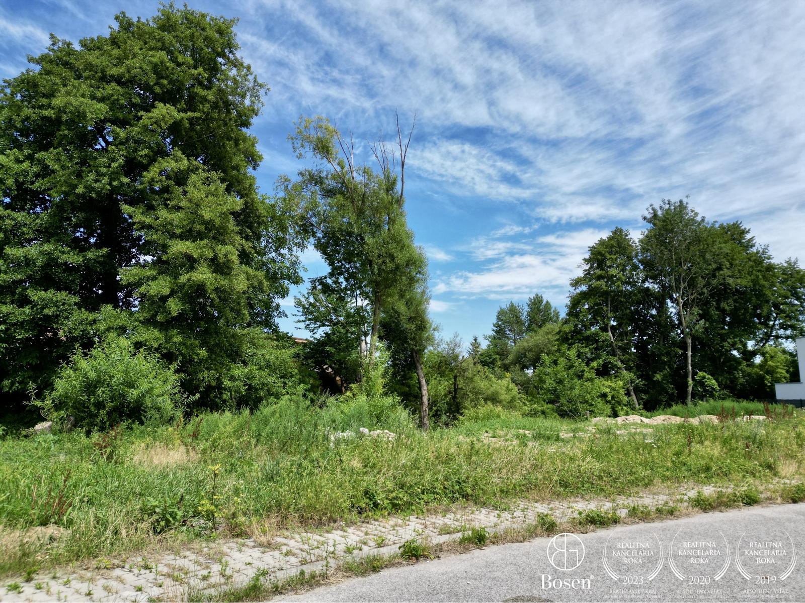 BOSEN | Stavebný pozemok s potokom, Limbach, 1379m² – fotka 2