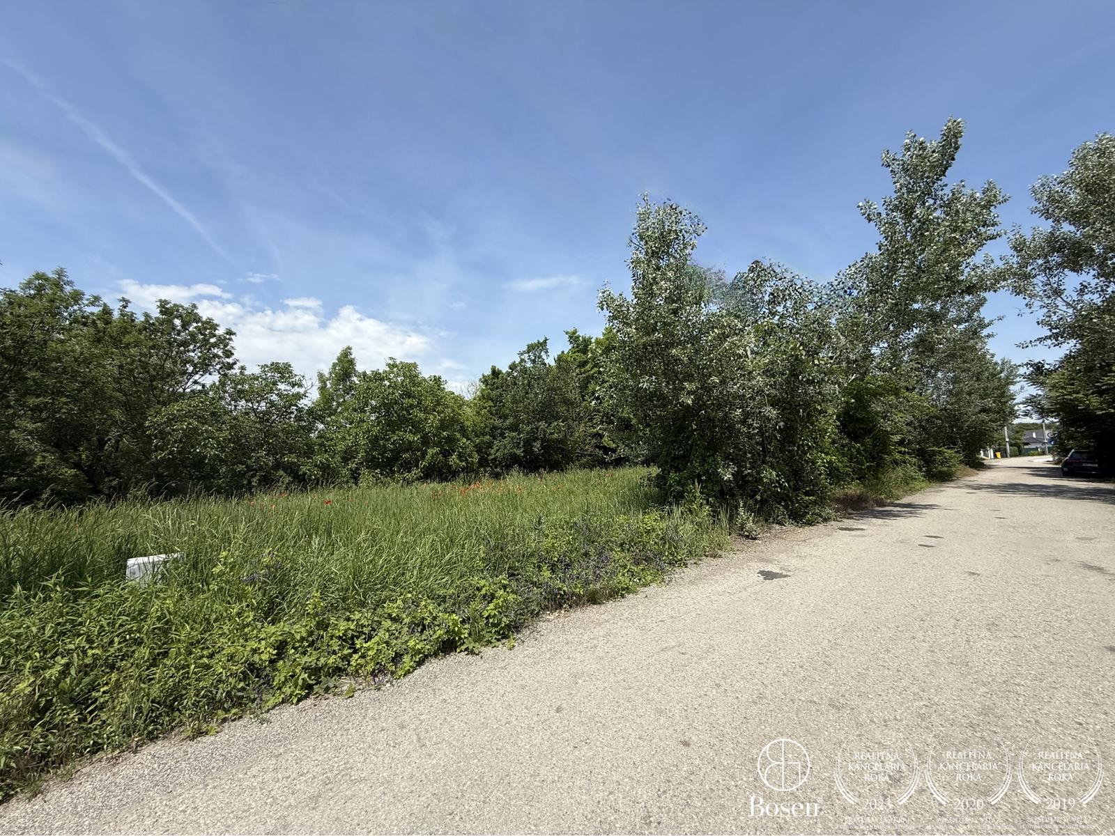 BOSEN | Pozemok na okraji prírody – Most pri Bratislave, 500 m² – fotka 2