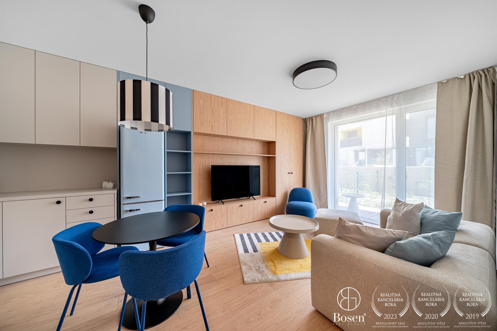 BOSEN | Prenájom 2 izbového bytu s predzáhradkou a bazénom, Špaldová, 80 m2 – fotka 2