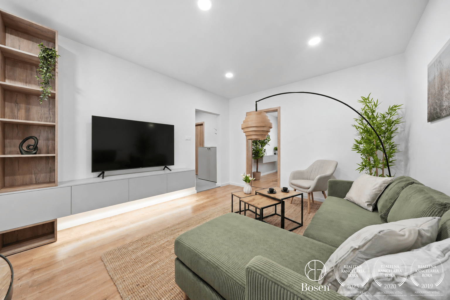 BOSEN | Kompletne zrekonštruovaný 3 izbový byt s loggiou, 71,55 m², Karola Adlera, Dúbravka – fotka 2