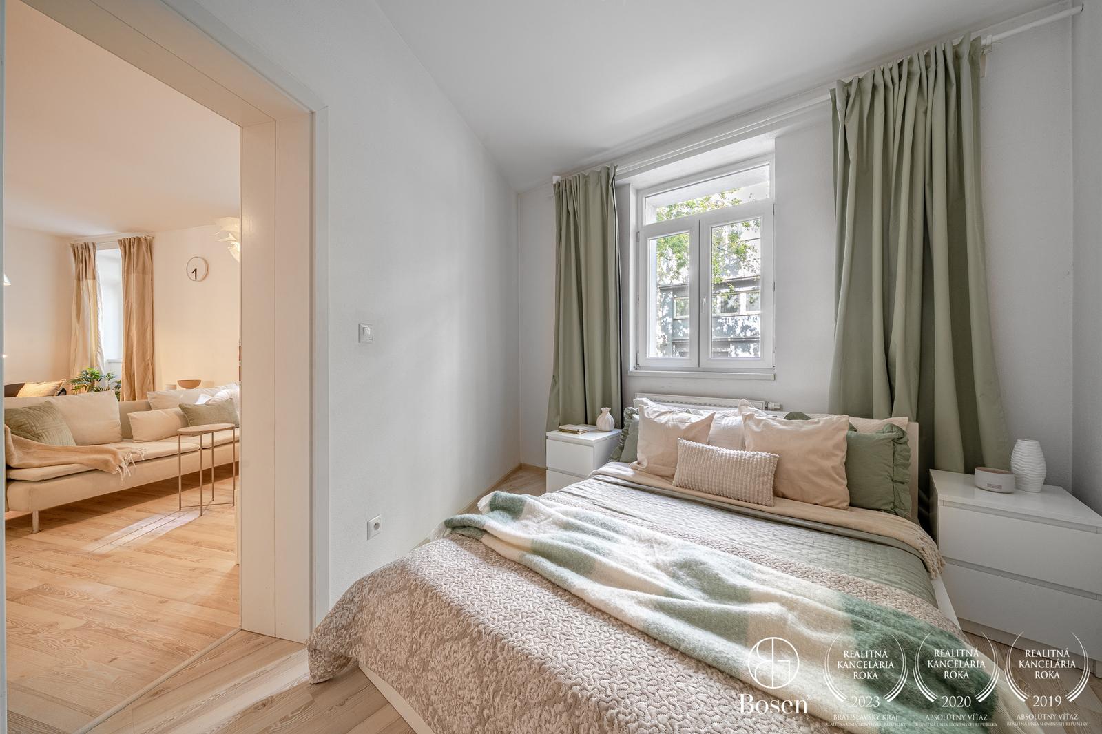 BOSEN | Zariadený 2,5 izbový byt v Starom meste -Jelenia ulica, 54m²