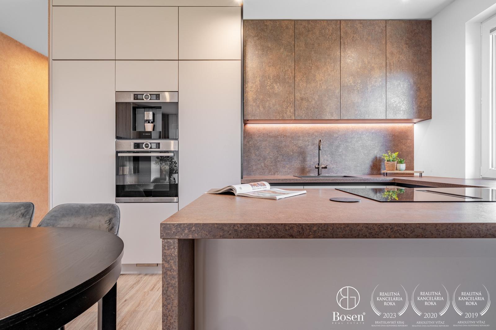 Bosen | 4-izbový byt s loggiou a 2 garážovými státiami, 106 m² – Bory Nový dvor – fotka 2