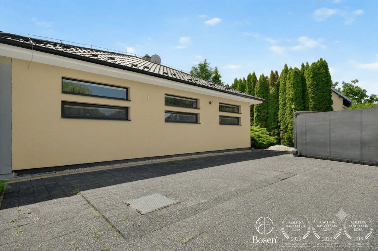 BOSEN | 4 izbový rodinný bungalov na čarovnom mieste – fotka 2