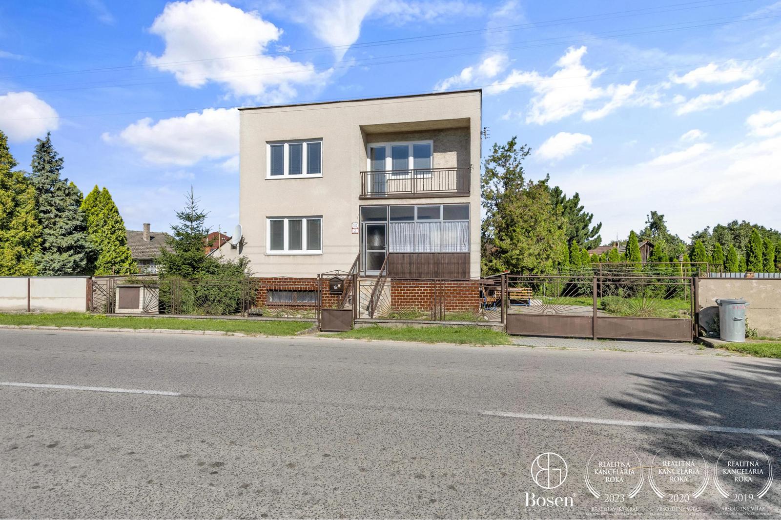 BOSEN | 4 izbový rodinný dom bez investícií, pozemok 623m2 – fotka 2