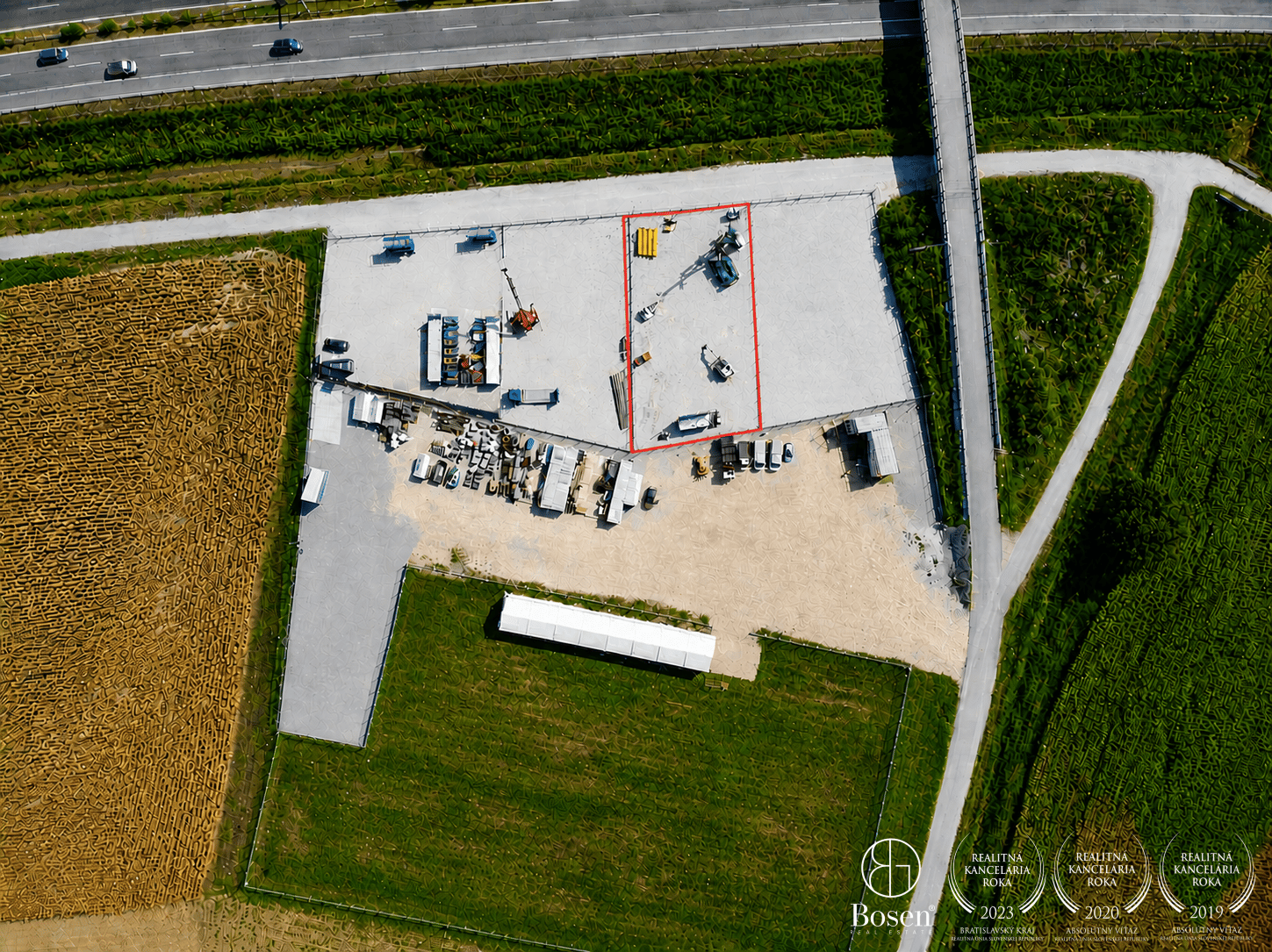 BOSEN | Na prenájom spevnená plocha pri D1, Adamovské Kochanovce, 1082 m²