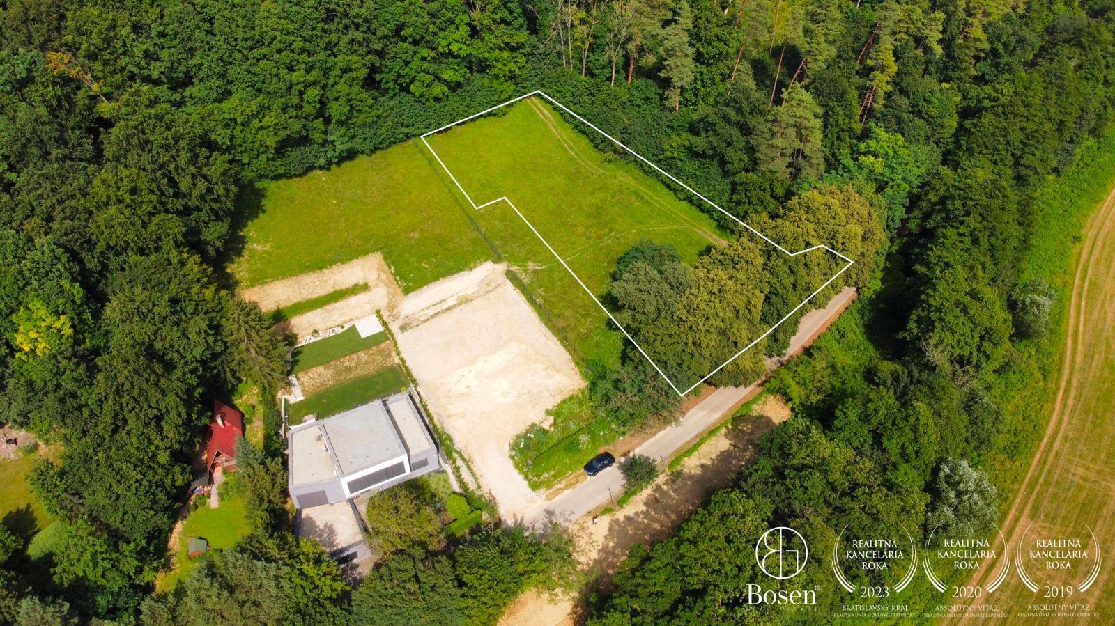 BOSEN | Stavebný pozemok 2108 m2 - Trenčín časť Opatová – fotka 2