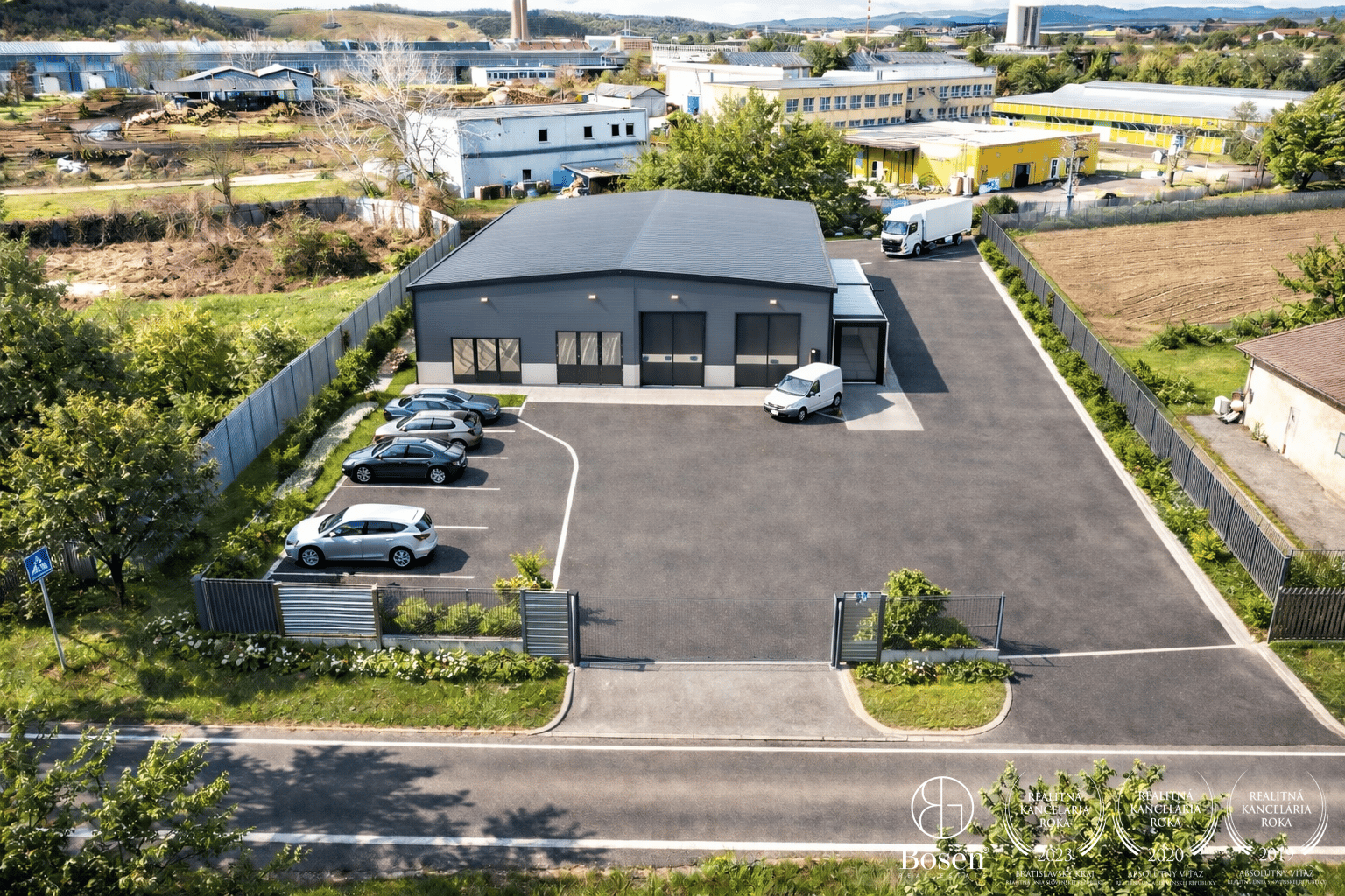 BOSEN | Viacúčelový stavebný pozemok blízko centra, Fiľakovo, 1330m2