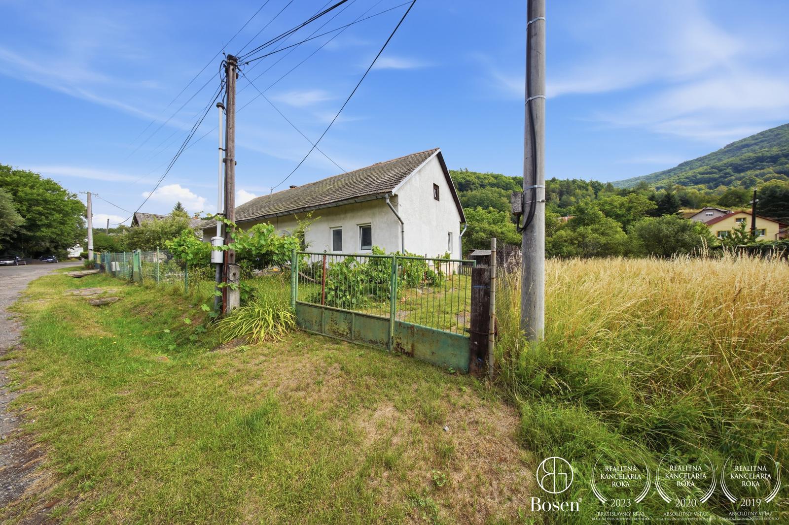 BOSEN | 5 izbový rodinný dom s pozemkom 2098m² – fotka 2