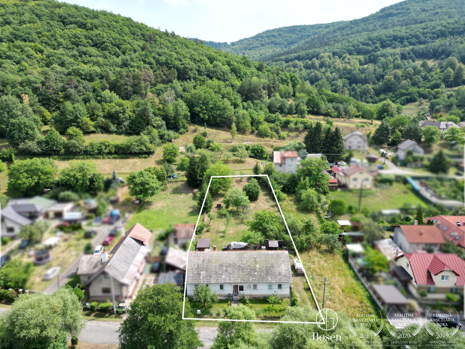 BOSEN | 5 izbový rodinný dom s pozemkom 2098m²