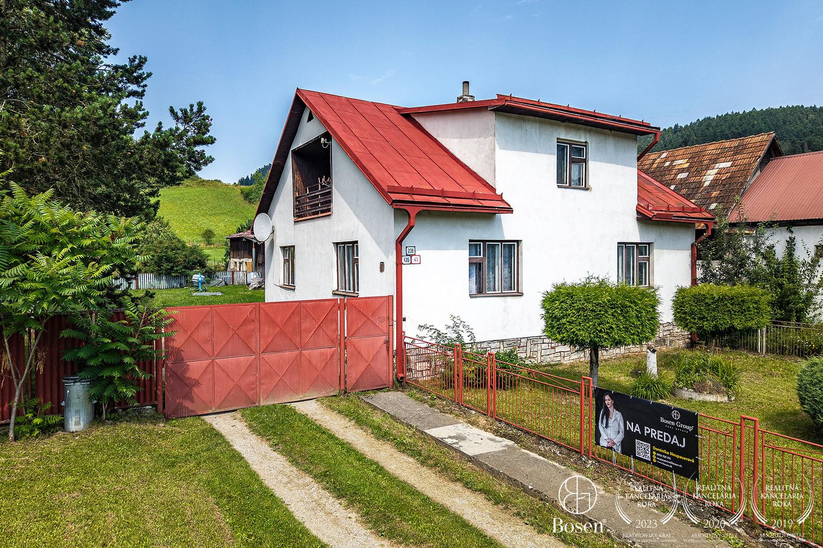 BOSEN | Na predaj dom s veľkým pozemkom 3328m, Matiašovce