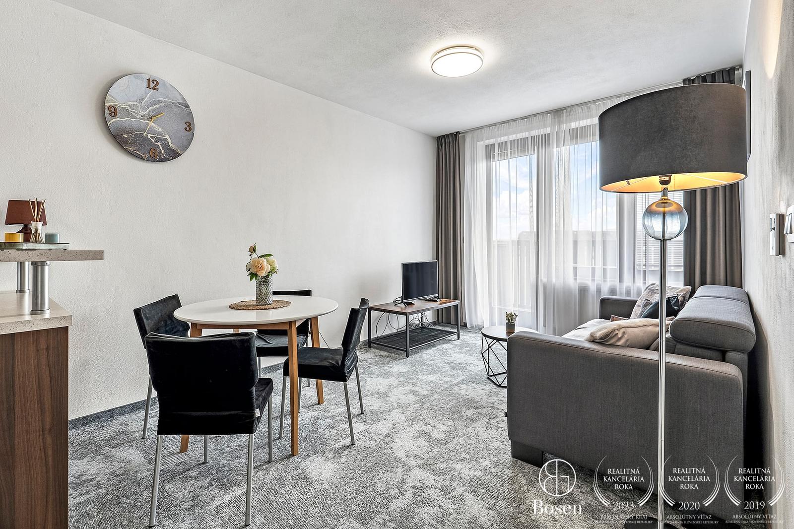BOSEN | 2-izbový apartmán vo Veľkej Lomnici – Apartment 210 Vila Aston – fotka 2