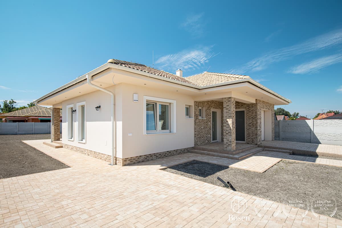 BOSEN | Ďalší, 4i RD s garážou v novej zástavbe v Povode – fotka 2