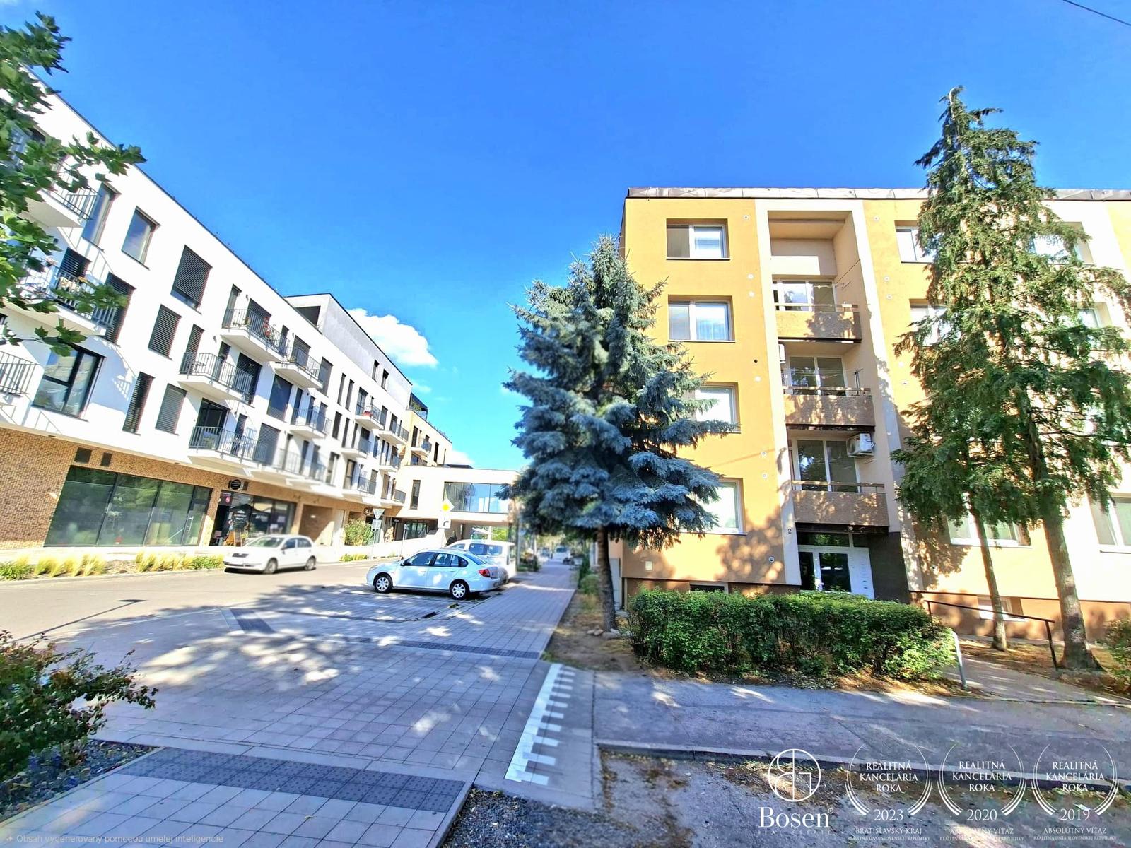 REZERVOVANÉ Šikovný 3 izbový byt na predaj priamo v centre Malaciek