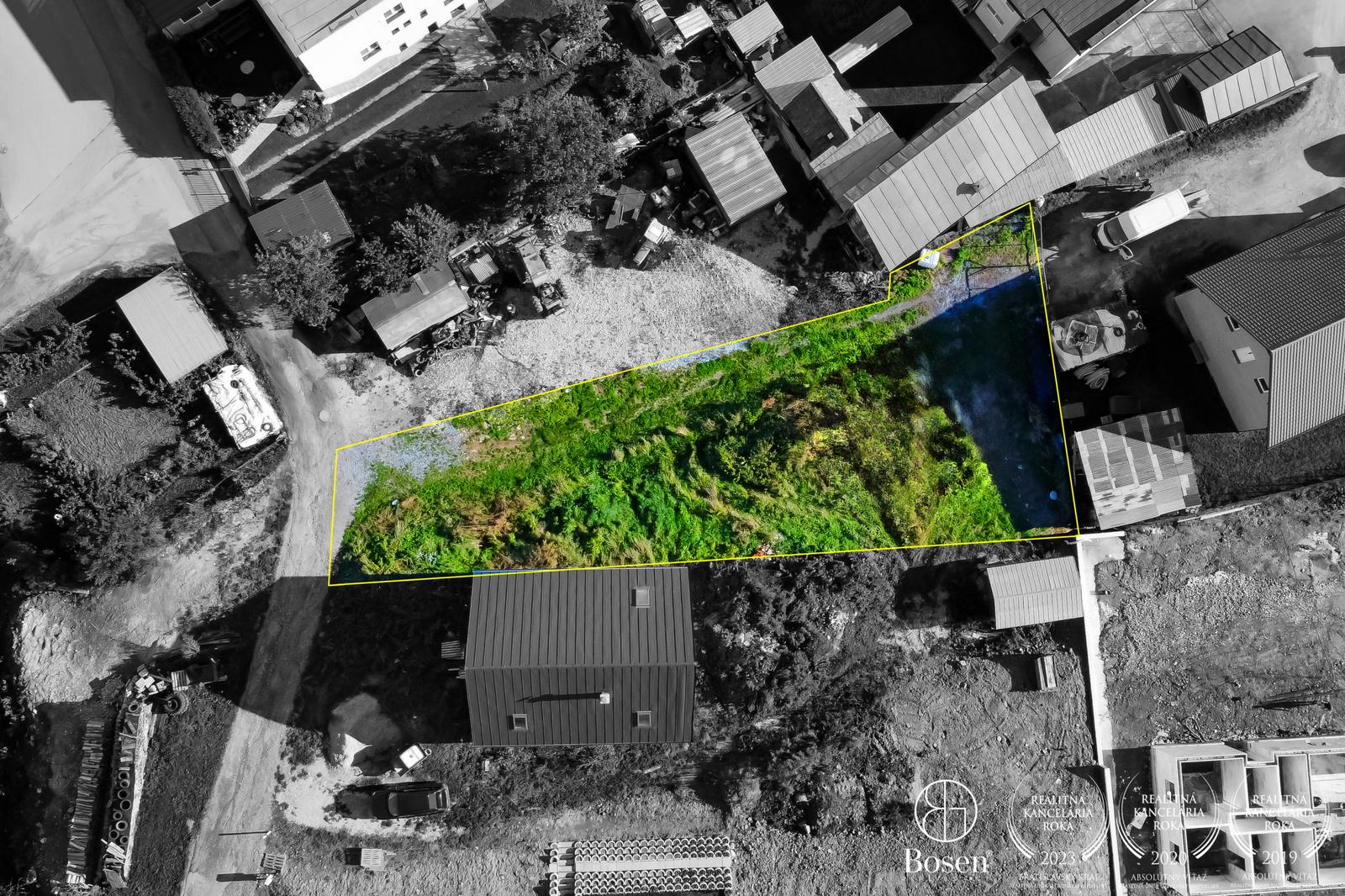 BOSEN | Stavebný pozemok v centre obce, 655 m², Žaškov – fotka 2