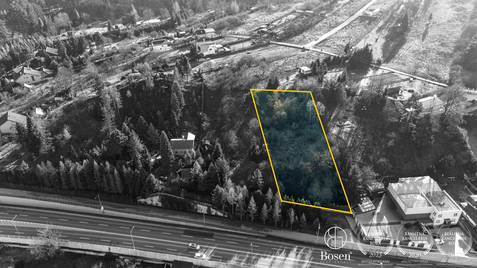 BOSEN | Rekreačný pozemok na stavbu chaty, 2004 m², Strážov