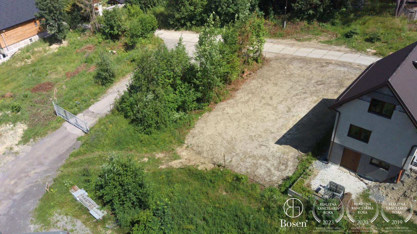BOSEN | Stavebný rekreačný pozemok v súkromnom rezorte pri Oravskej priehrade – Ústie nad Priehradou – fotka 2