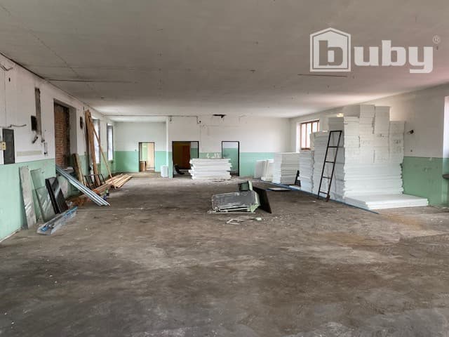 Prenájom výrobno - skladovacích priestorov 324 m2, Rajec