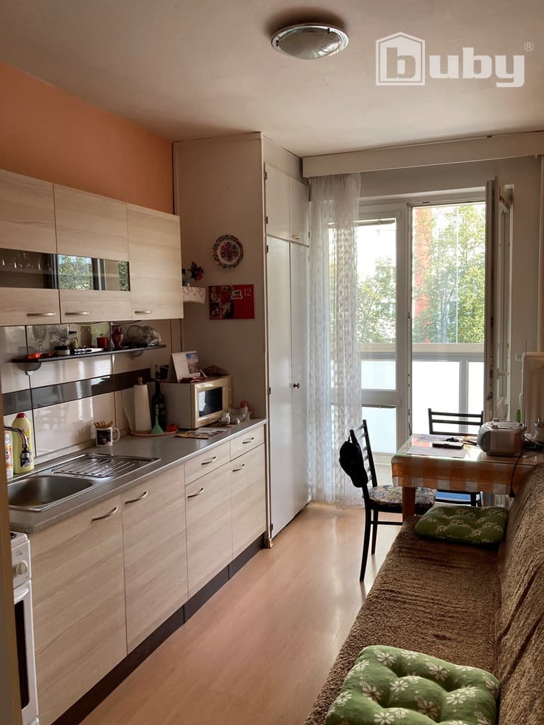 PREDAJ 3 IZBOVÝ BYT S BALKÓNOM LÁNSKA, POVAŽSKÁ BYSTRICA