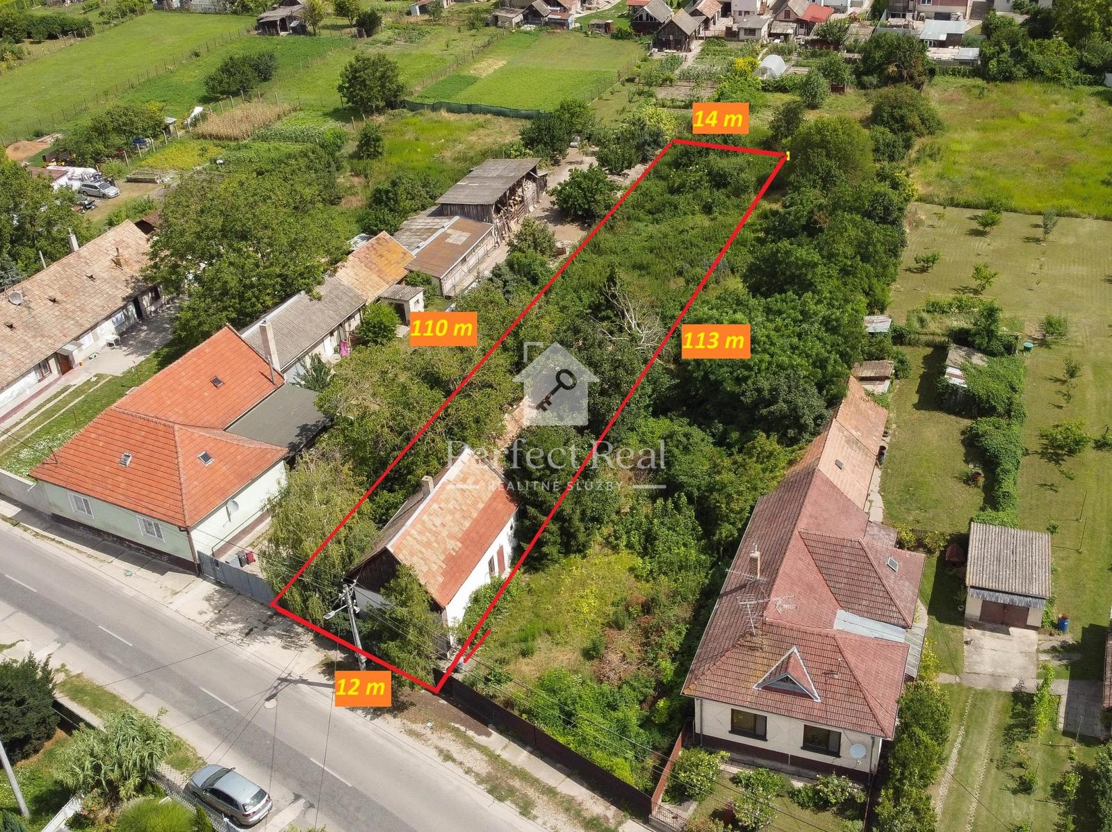 Starší rodinný dom na predaj v obci Veľké Blahovo – fotka 2