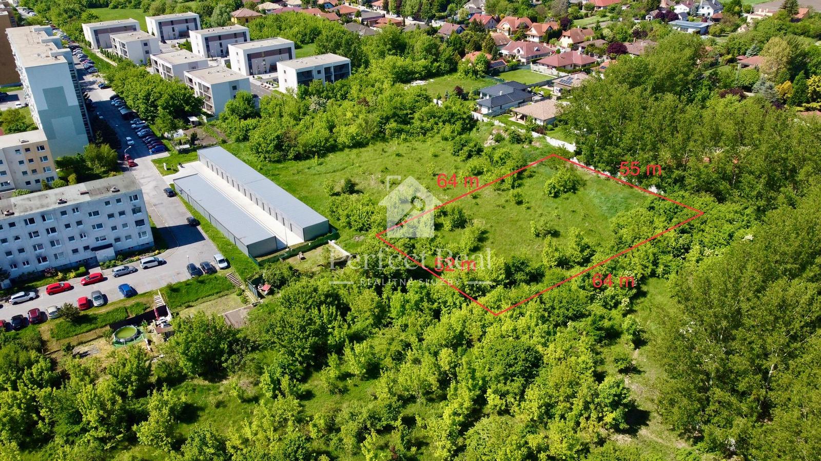 Pozemok s rozlohou 3427 m2 na predaj, Dunajská Streda