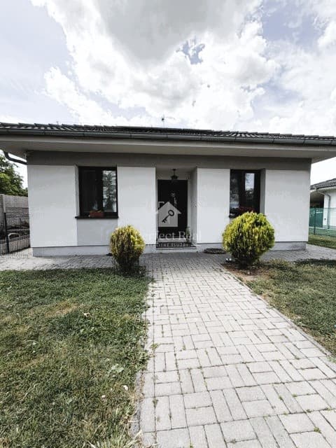 ZNÍŽENÁ CENA ! 218.000,- Eur ! Rodinný dom, Etreho Kračany