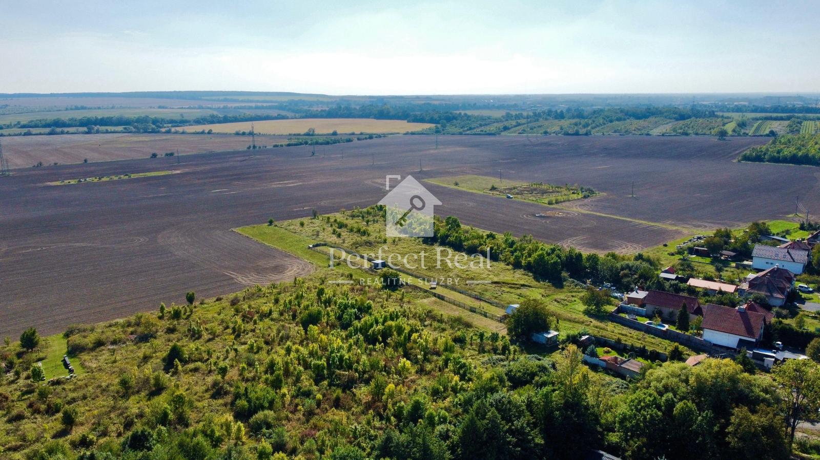 Na predaj investičný pozemok 2355m2 vo Vinosadoch zľava !!! – fotka 2