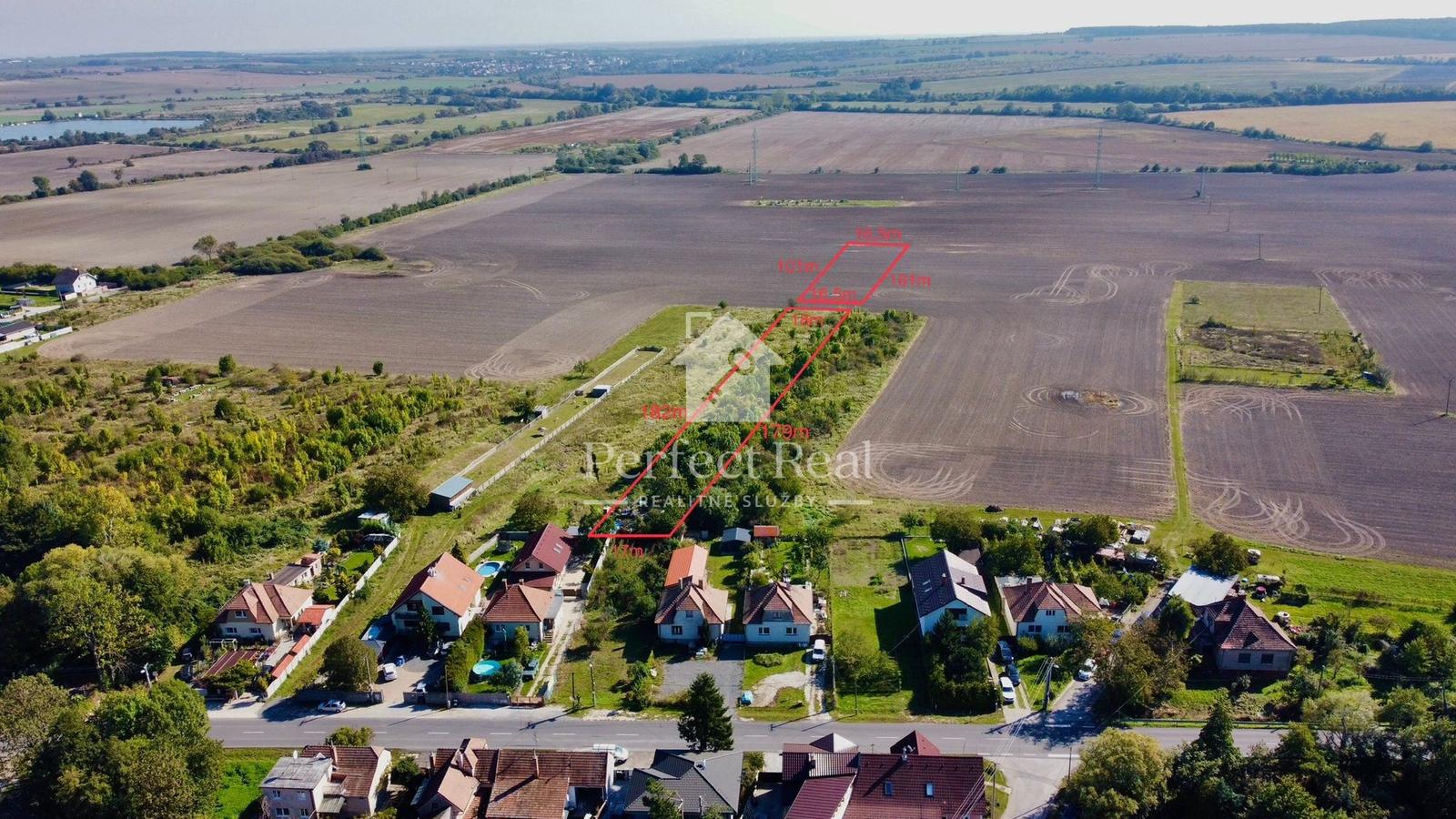 Na predaj investičný pozemok 2355m2 vo Vinosadoch zľava !!!