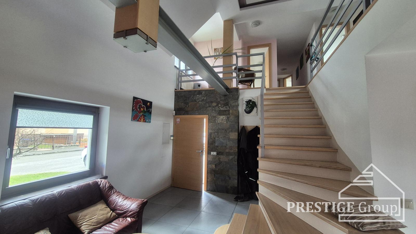 Reprezentatívne kancelárie 80 m² s parkovaním, Opatová – fotka 2