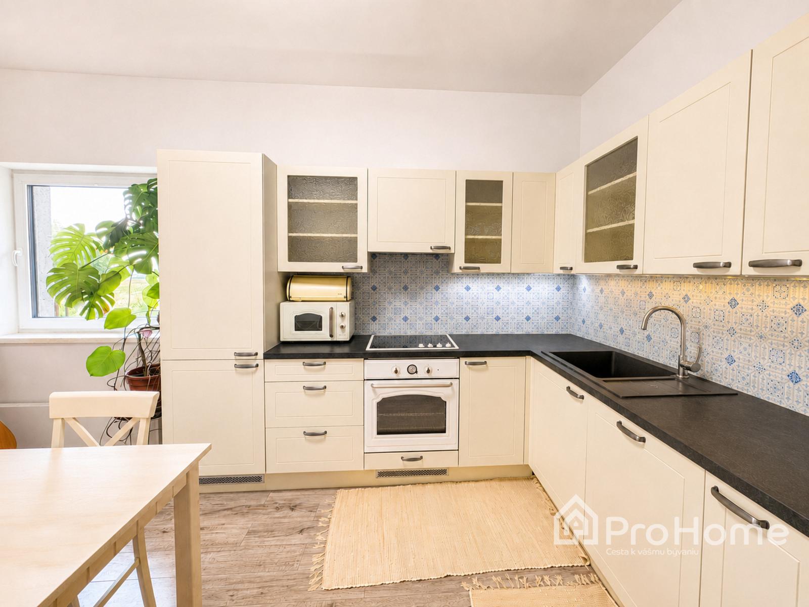 Na prenájom 3-izbový byt s balkónom PET FRIENDLY