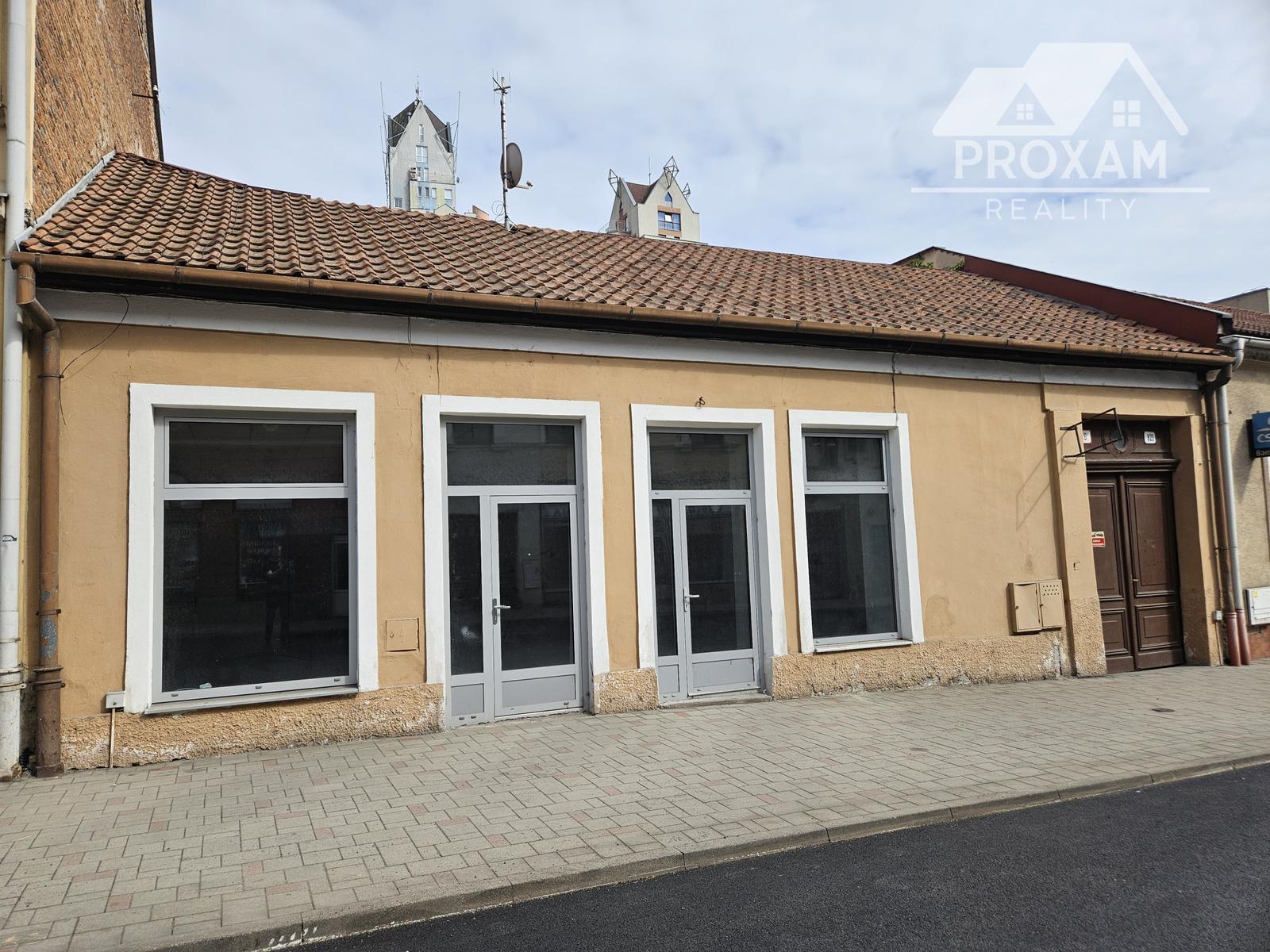 Predaj komerčnej nehnuteľnosti v centre mesta Lučenec