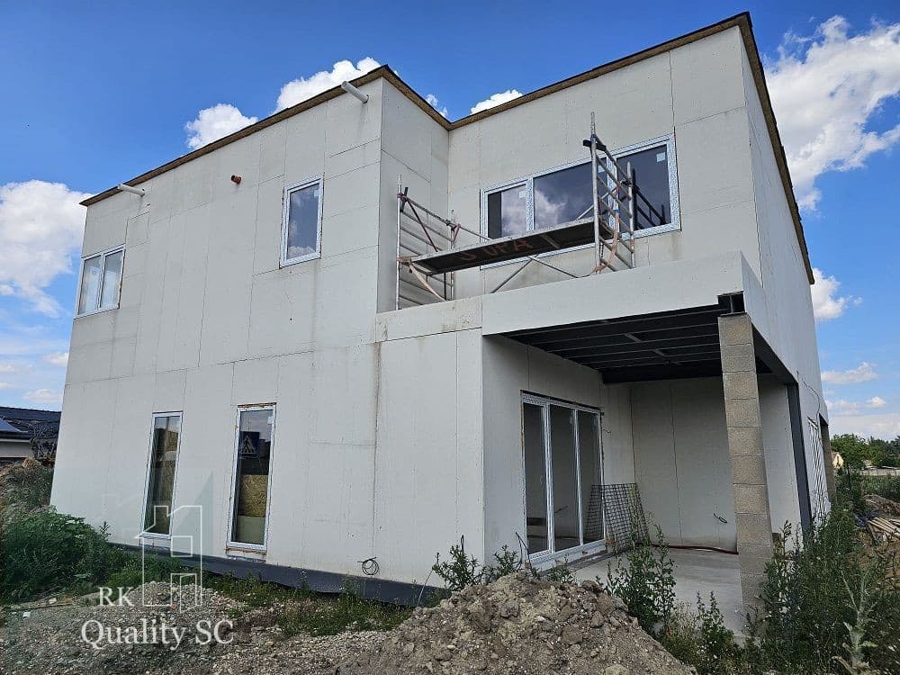 TOMÁŠOV - Okr. Senec -  EXKLUZÍVNE NA PREDAJ NOVOSTAVBA - dva 4 izb. byty v RD na kľúč – fotka 2