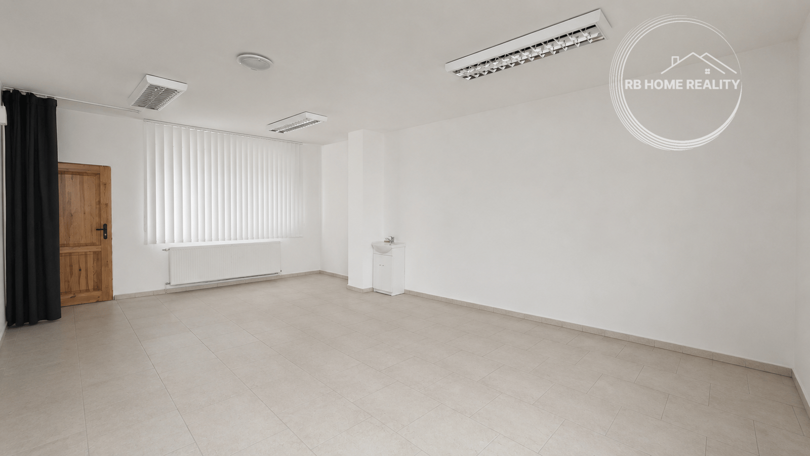 NA PRENÁJOM KANCELÁRSKY PRIESTOR 35 m² | centrum Šamorína | nájom 330 € vrátane réžií