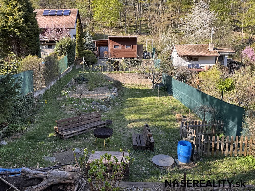 Predaj záhrady s chatkou v lone Malých Karpát