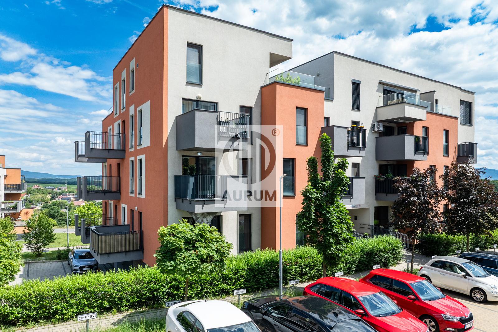 • REZERVOVANÉ • Novostavba Zelená stráň, 4 izb. byt s 2 balkónmi, 89 m2