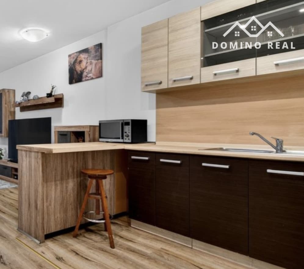 Moderný a kompletne zariadený 2-izbový byt s loggiou