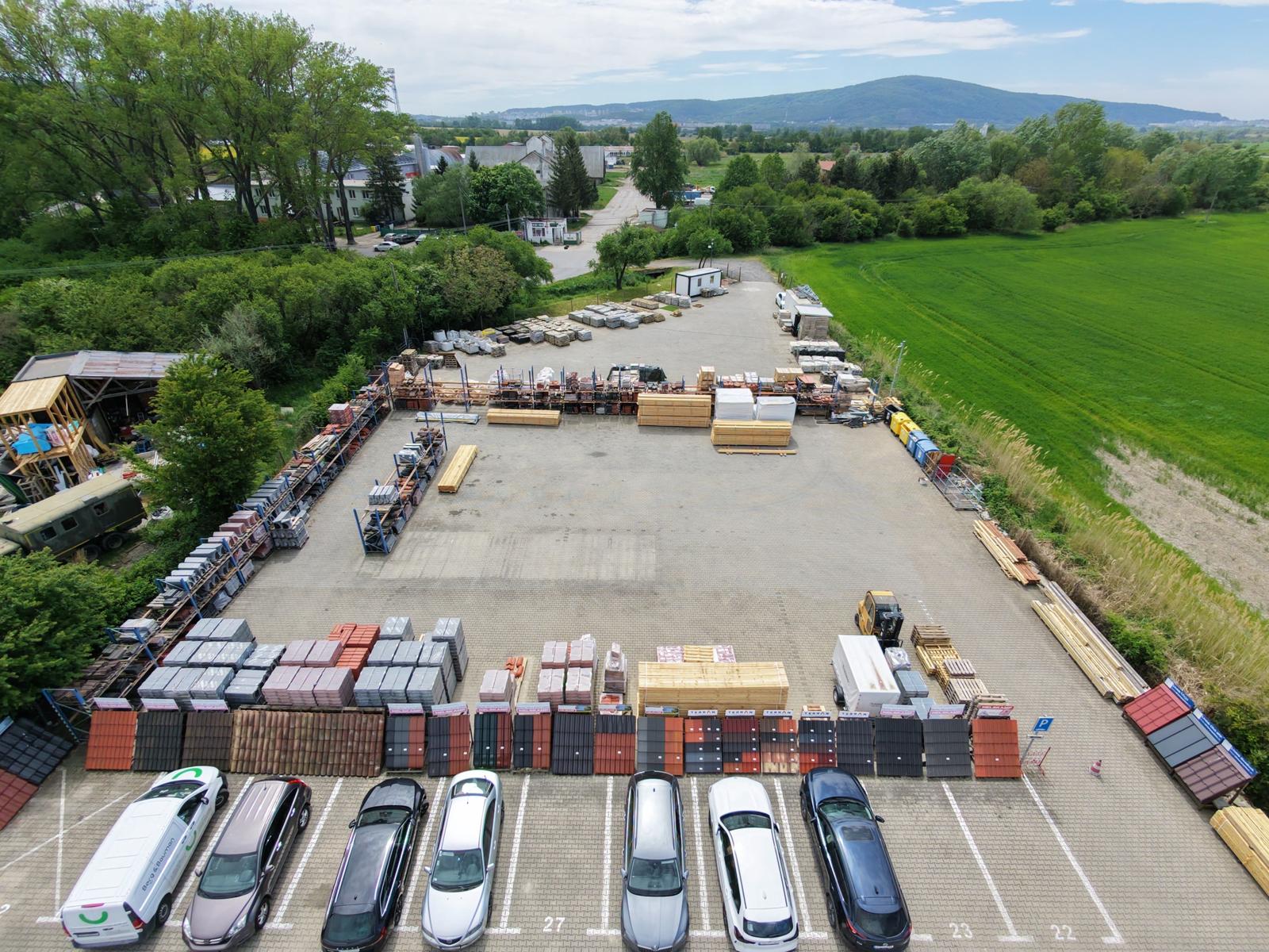 Moderný priemyselný areál 5 302 m² – Záhorská Bystrica – fotka 2